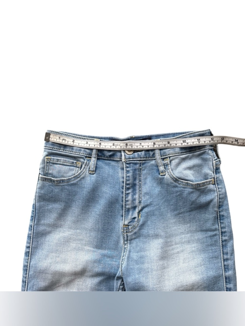 Hollister High Rise Flare Jeans Size 1R W25/L31 Light Wash - Picture 6 of 9